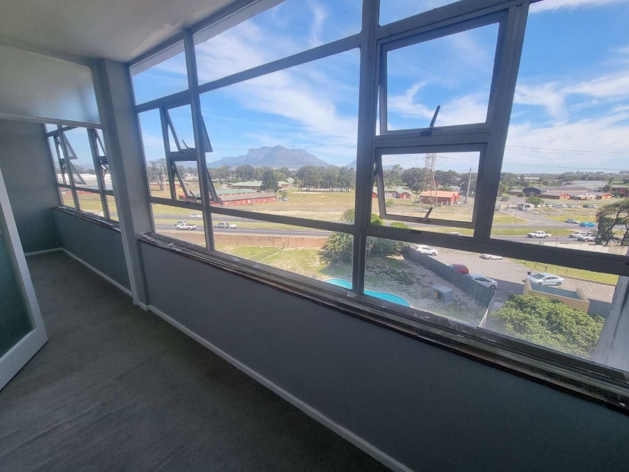 To Let 2 Bedroom Property for Rent in Townsend Estate Western Cape